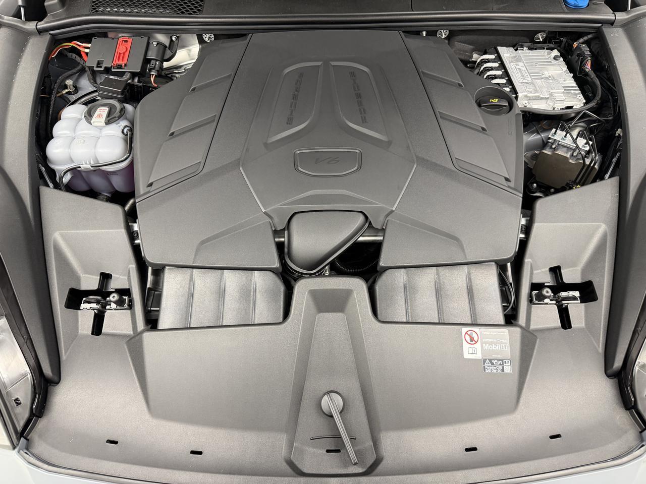 2026 Porsche Cayenne Newark DE
