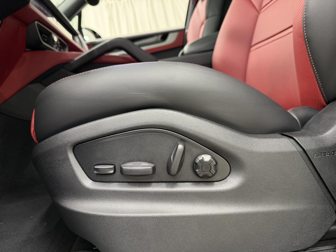 2026 Porsche Cayenne Newark DE