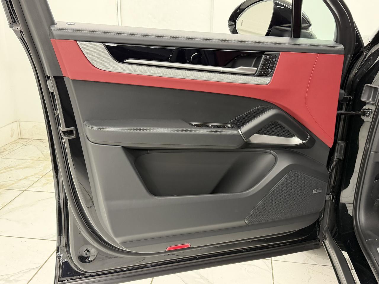 2026 Porsche Cayenne Newark DE