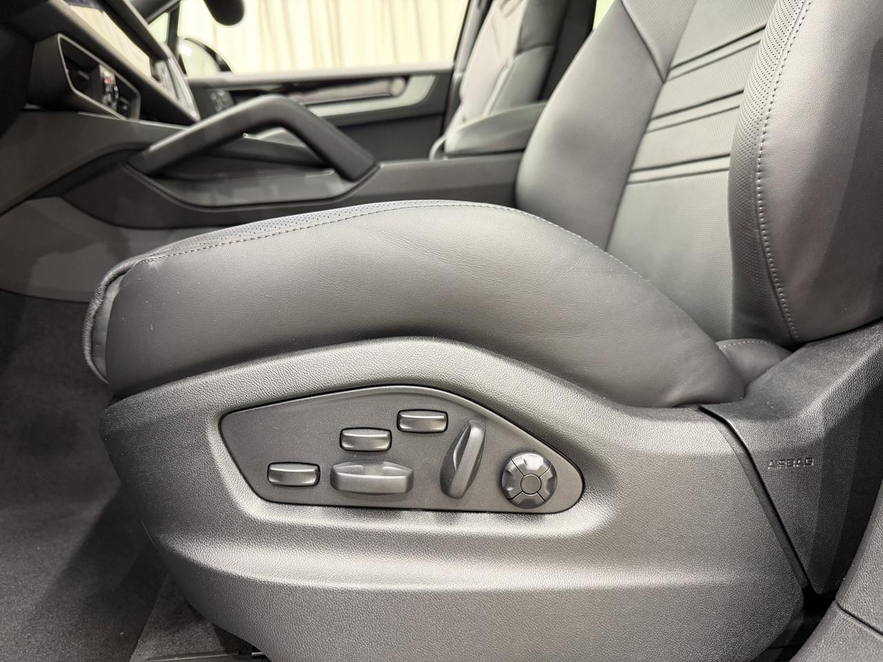 2026 Porsche Cayenne Newark DE
