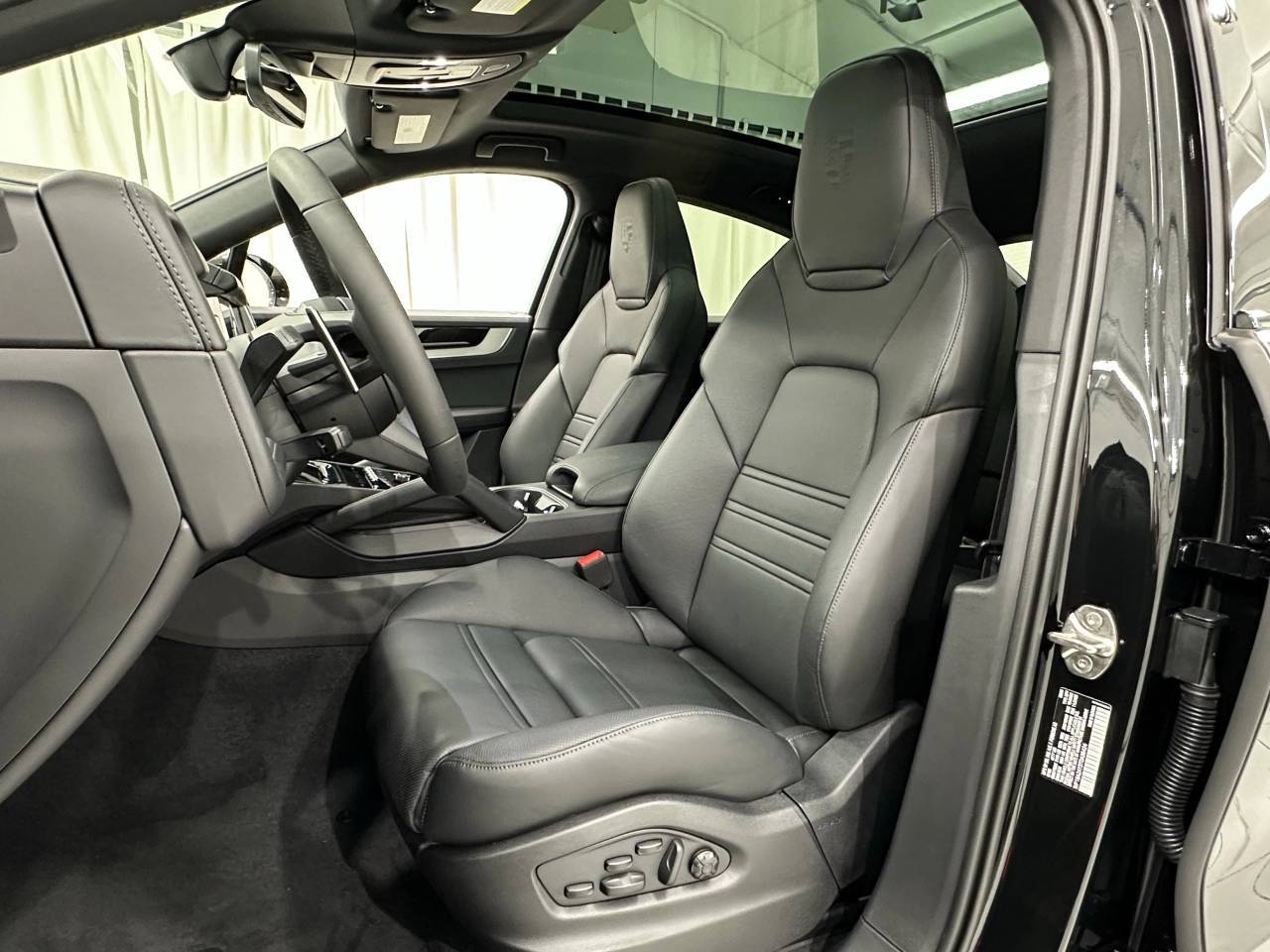 2026 Porsche Cayenne Newark DE