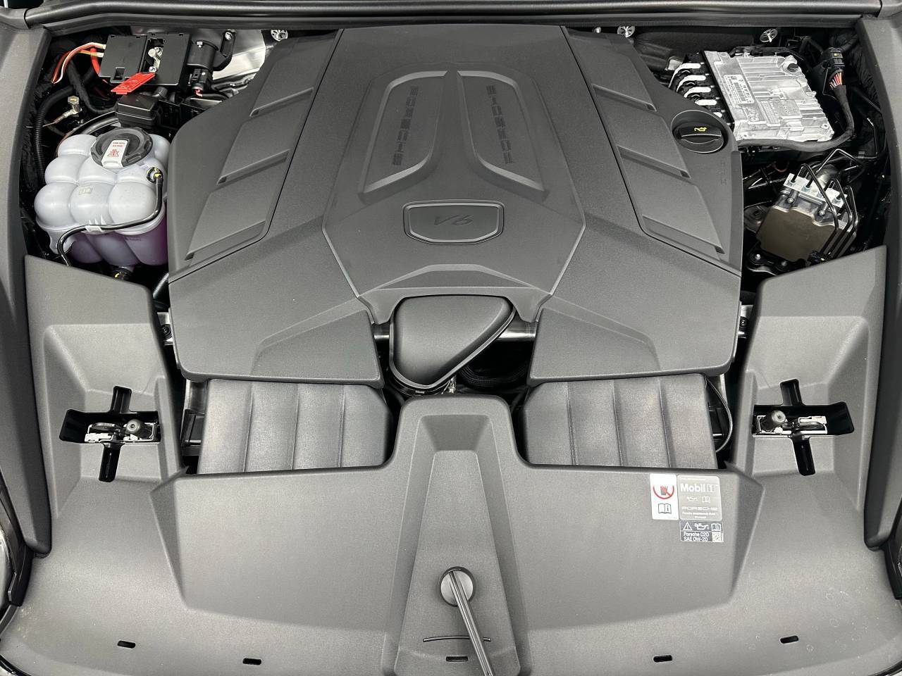 2026 Porsche Cayenne Newark DE