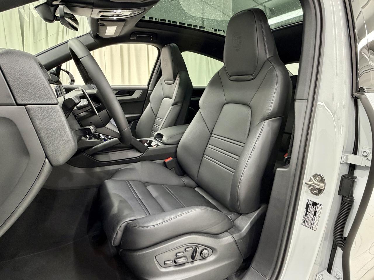 2026 Porsche Cayenne Newark DE