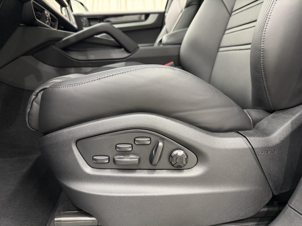 2026 Porsche Cayenne Newark DE