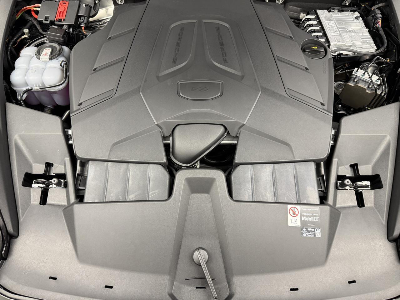 2026 Porsche Cayenne Newark DE