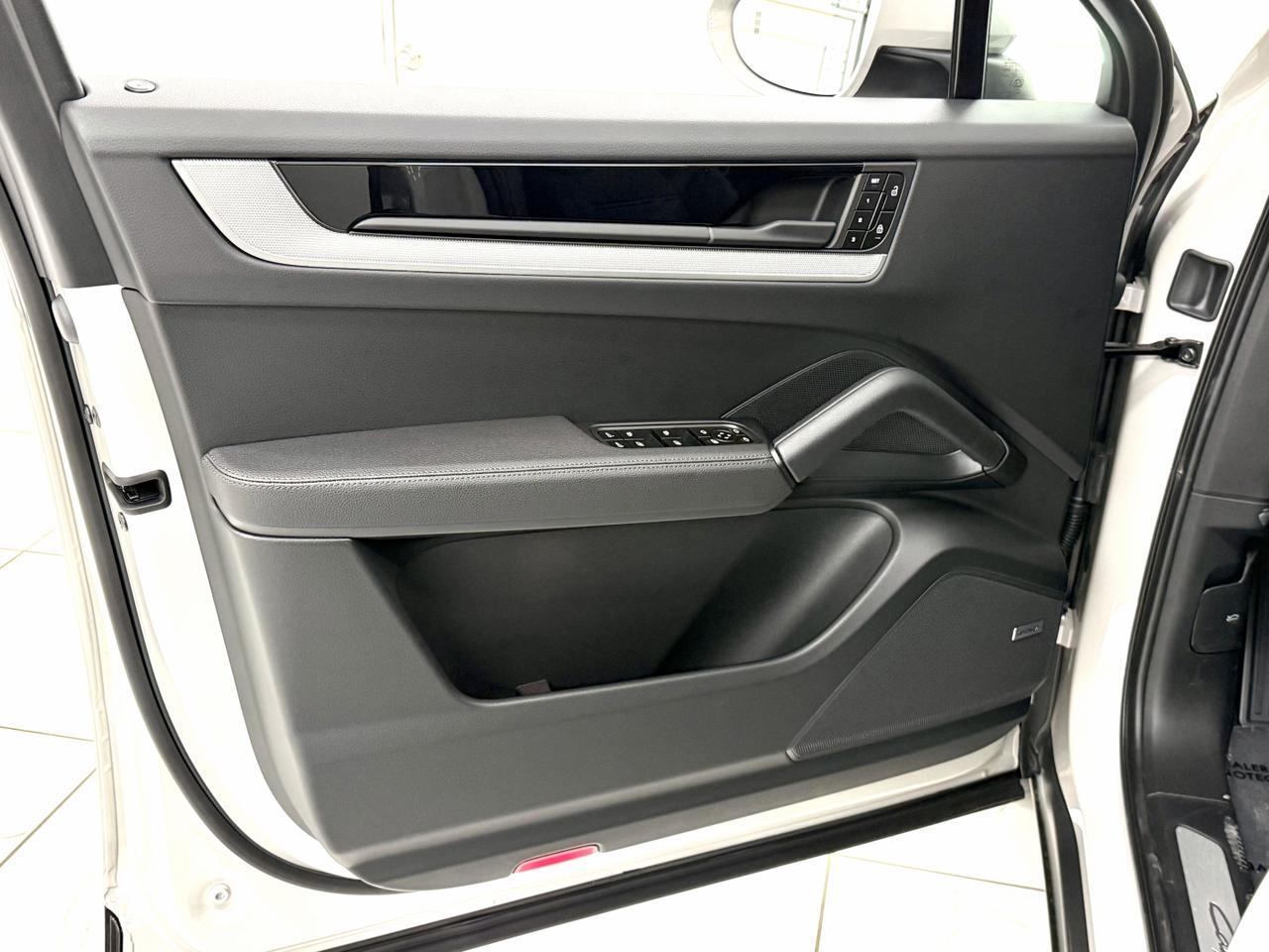 2026 Porsche Cayenne Newark DE