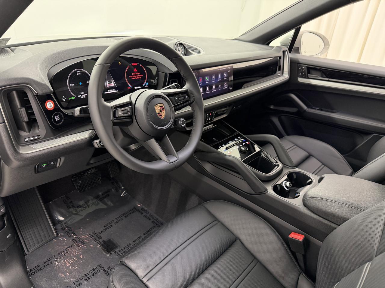 2026 Porsche Cayenne Coupe photo 4