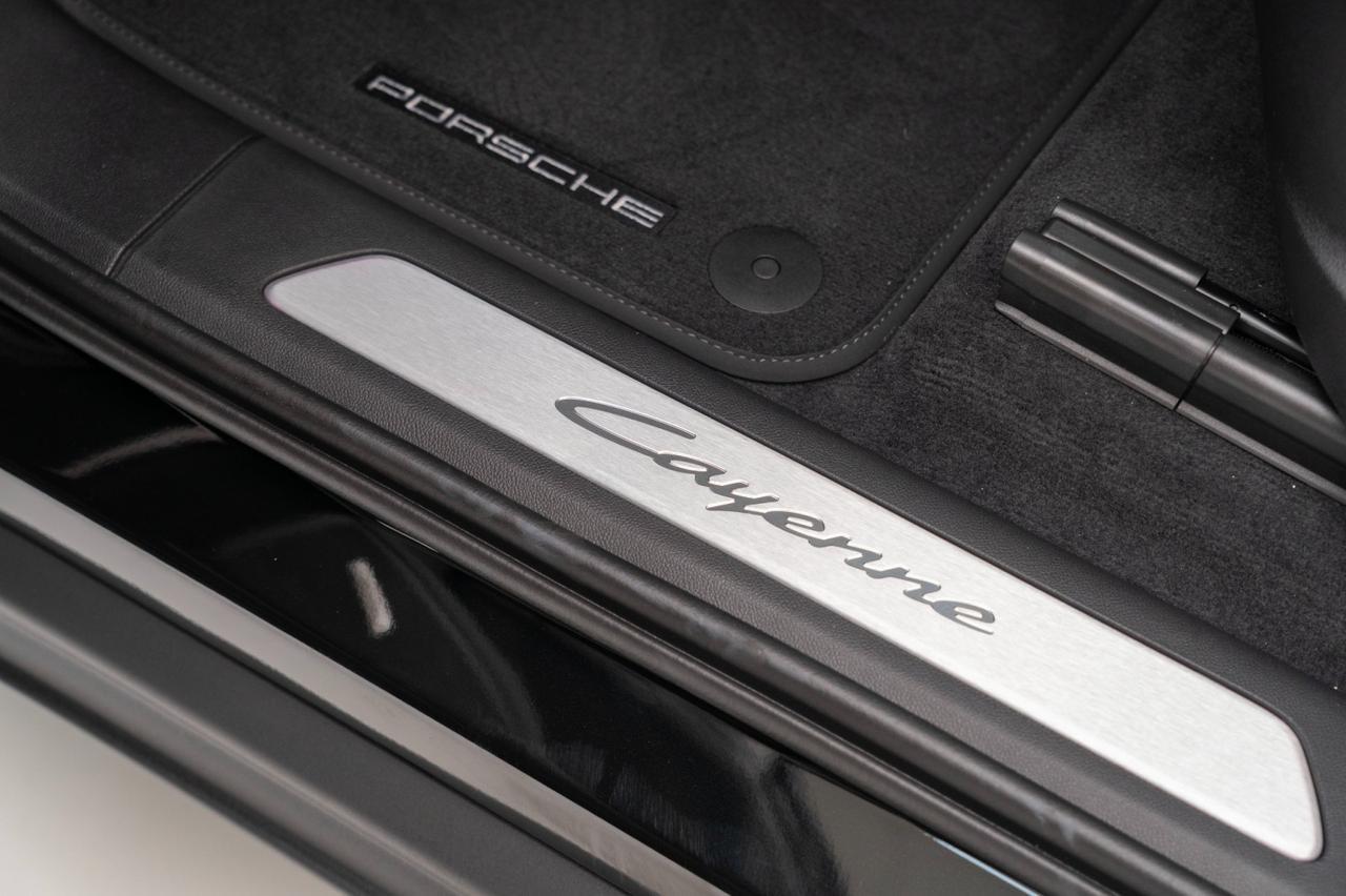 2026 Porsche Cayenne Pompano Beach FL