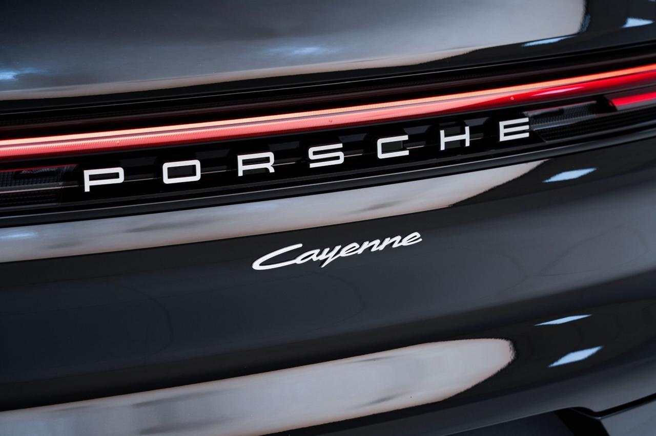 2026 Porsche Cayenne Pompano Beach FL