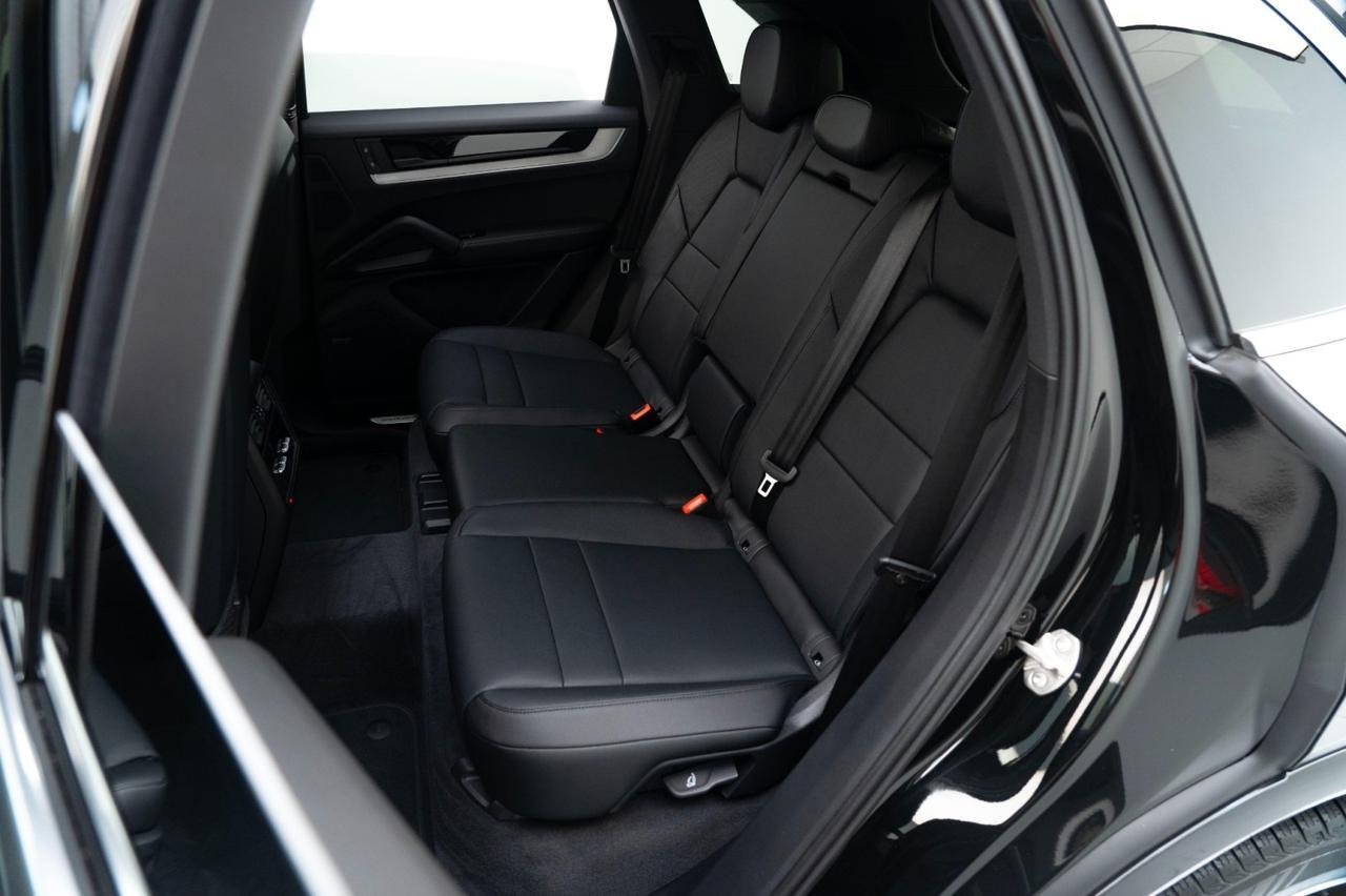 2026 Porsche Cayenne Pompano Beach FL