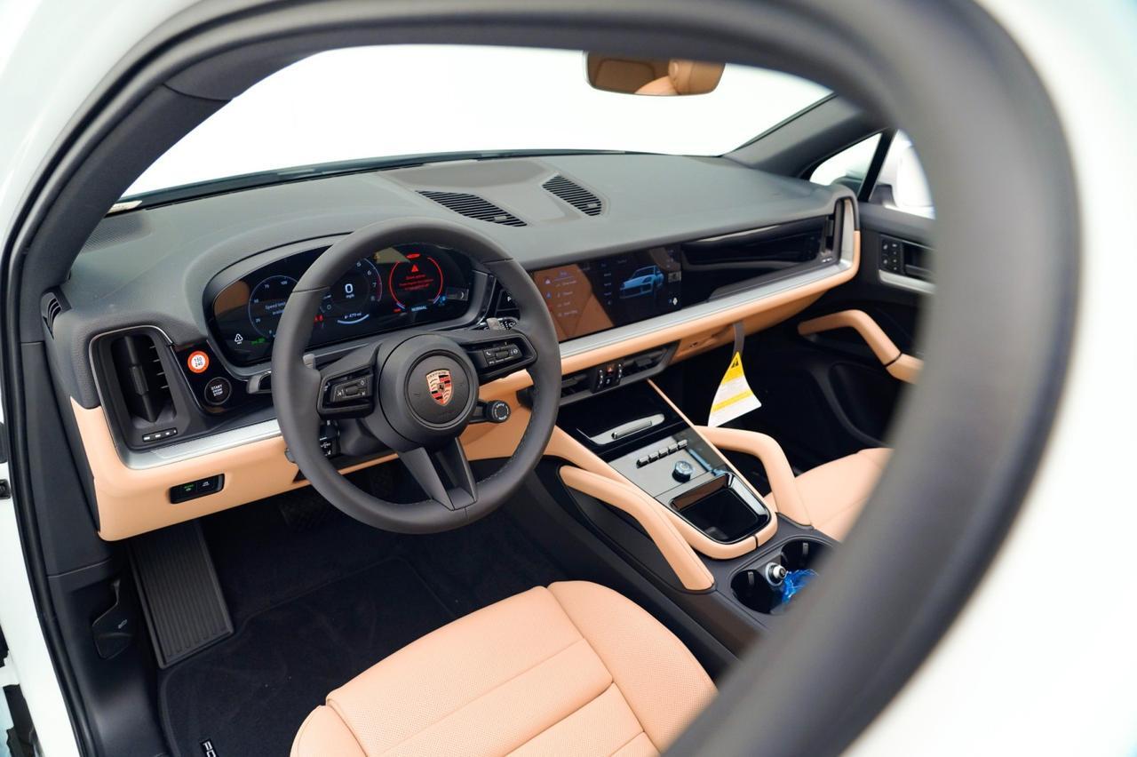 2026 Porsche Cayenne Pompano Beach FL