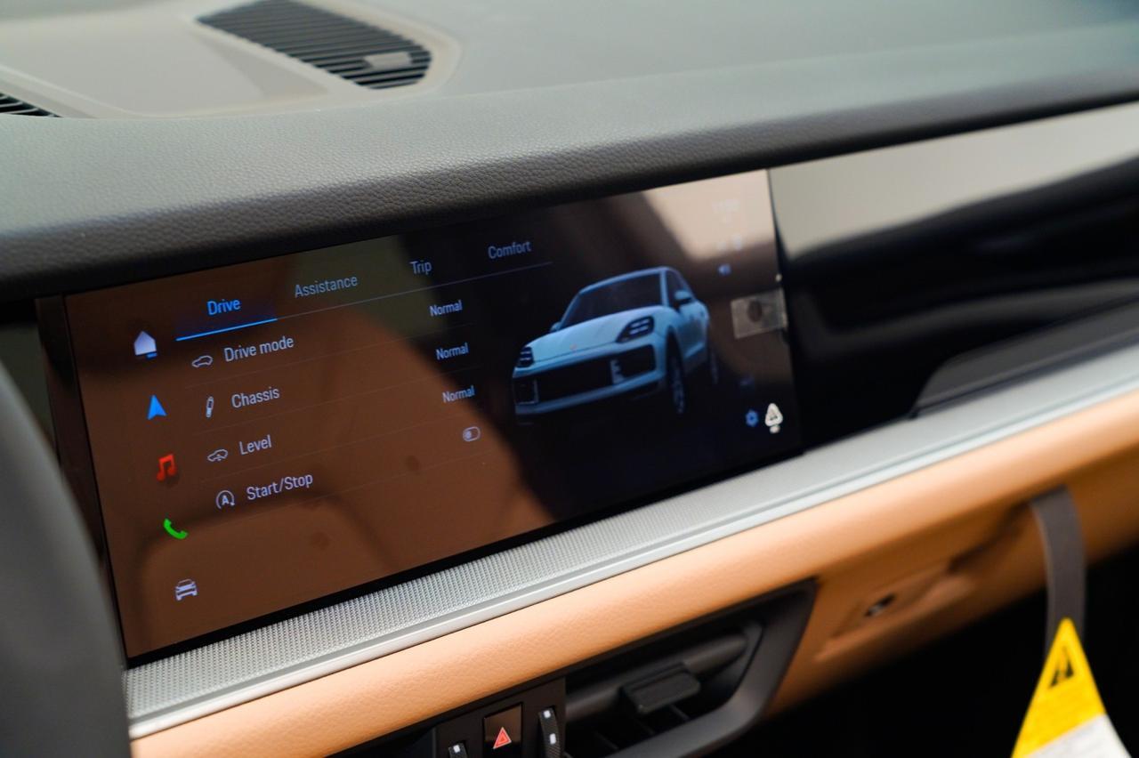 2026 Porsche Cayenne Pompano Beach FL