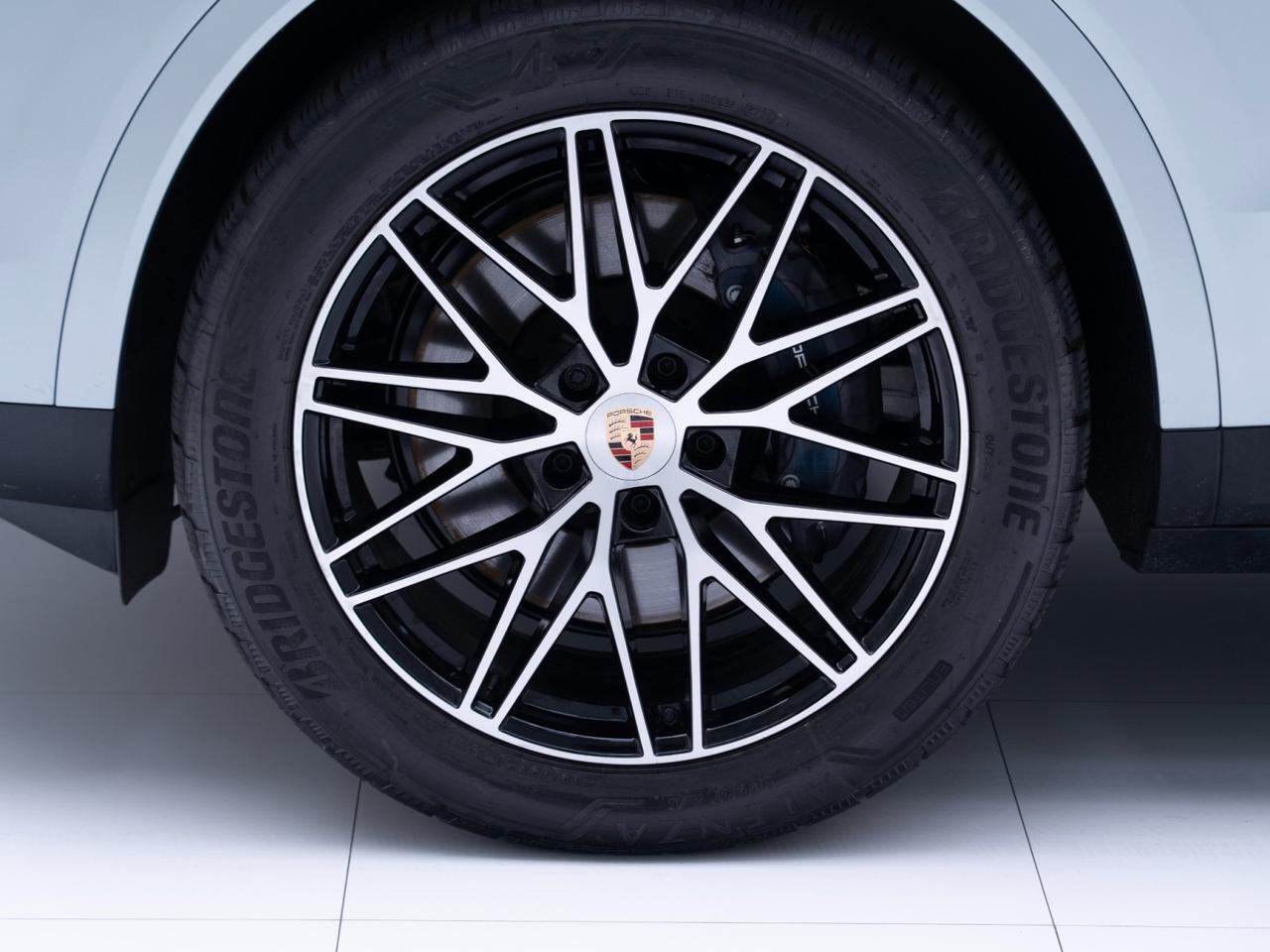 2026 Porsche Cayenne Pompano Beach FL