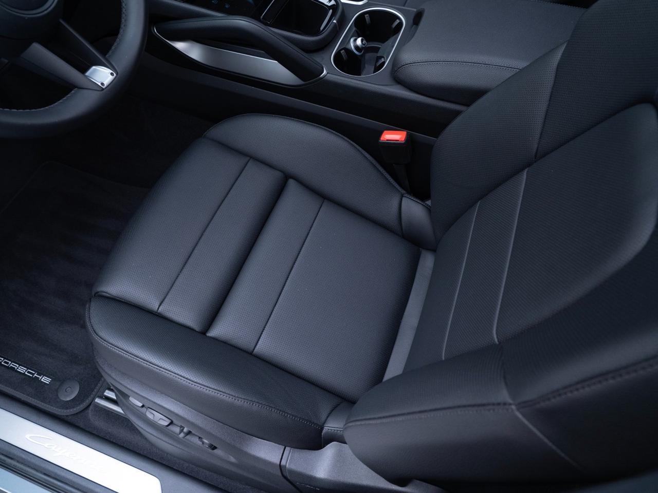 2026 Porsche Cayenne Pompano Beach FL