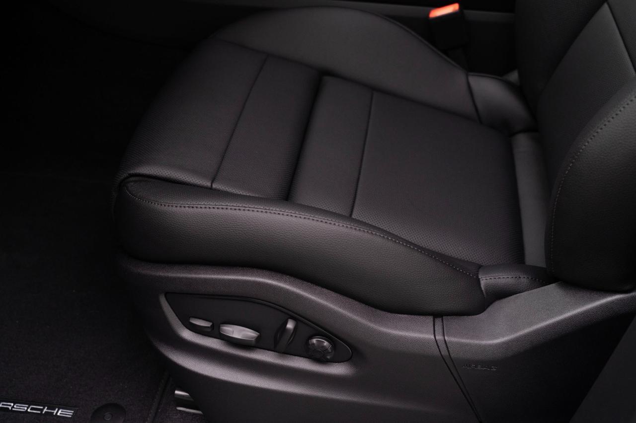 2026 Porsche Cayenne Pompano Beach FL