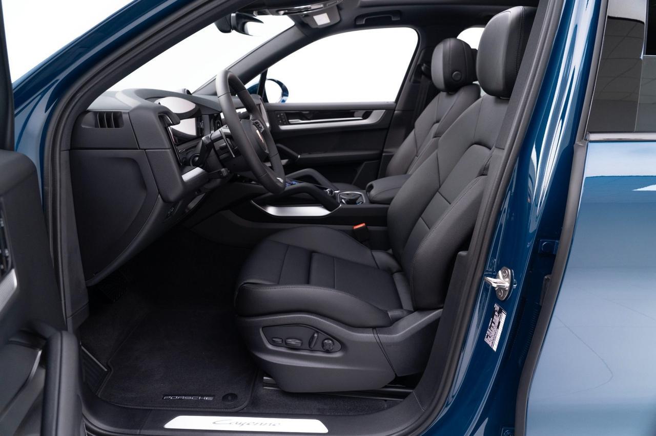 2026 Porsche Cayenne Pompano Beach FL