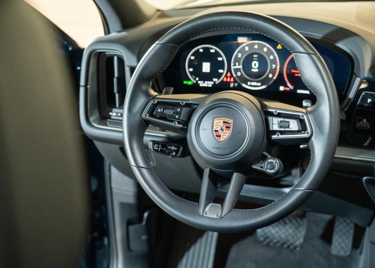 2026 Porsche Cayenne Pompano Beach FL