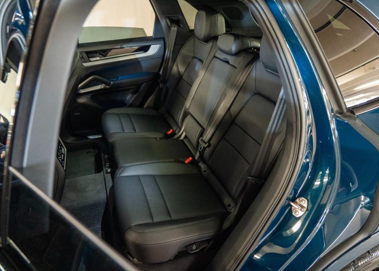 2026 Porsche Cayenne Pompano Beach FL