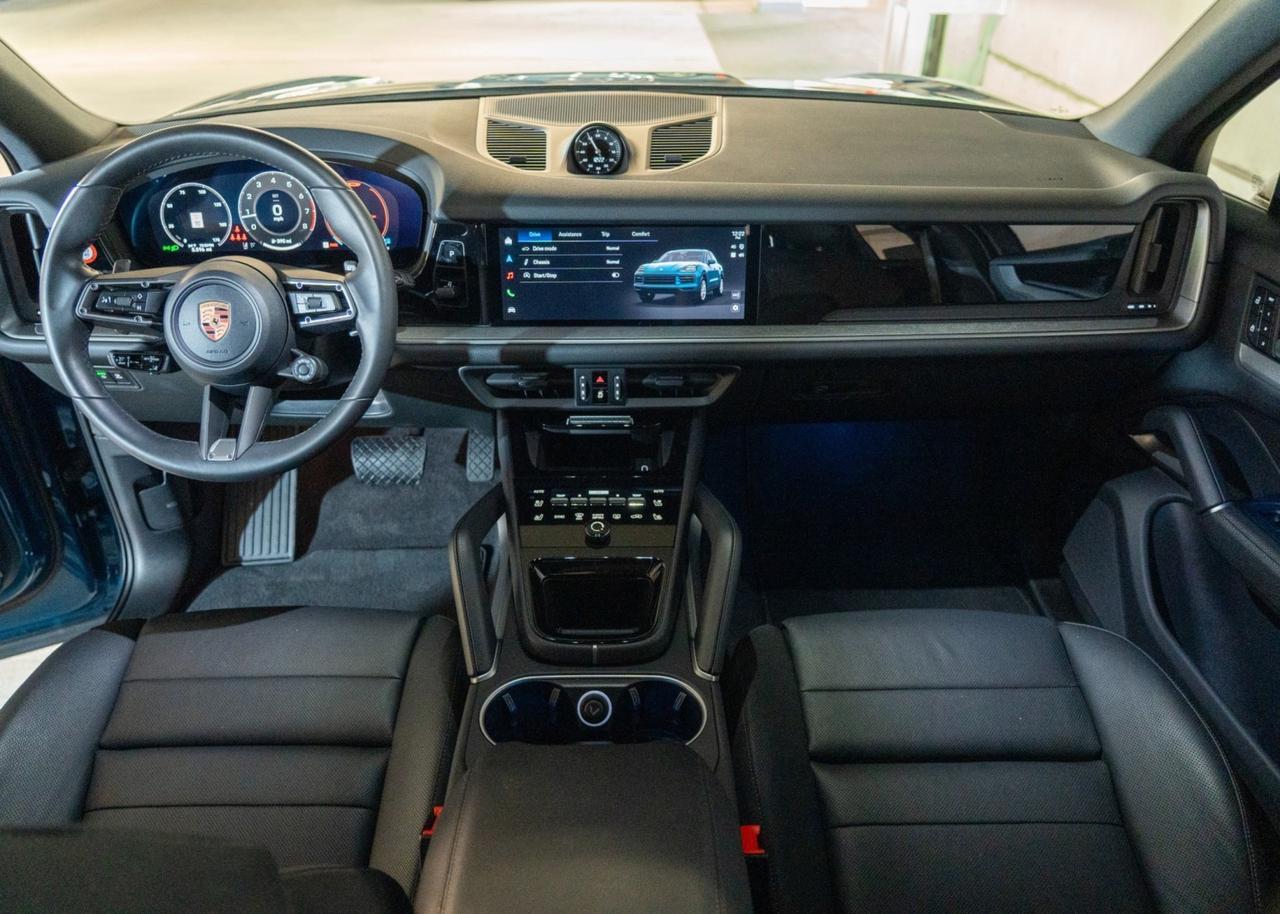 2026 Porsche Cayenne Pompano Beach FL