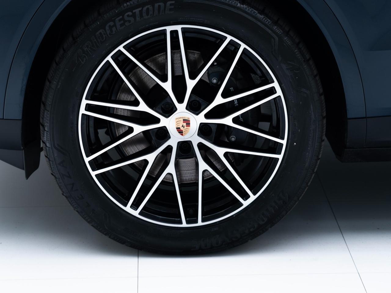 2026 Porsche Cayenne Pompano Beach FL