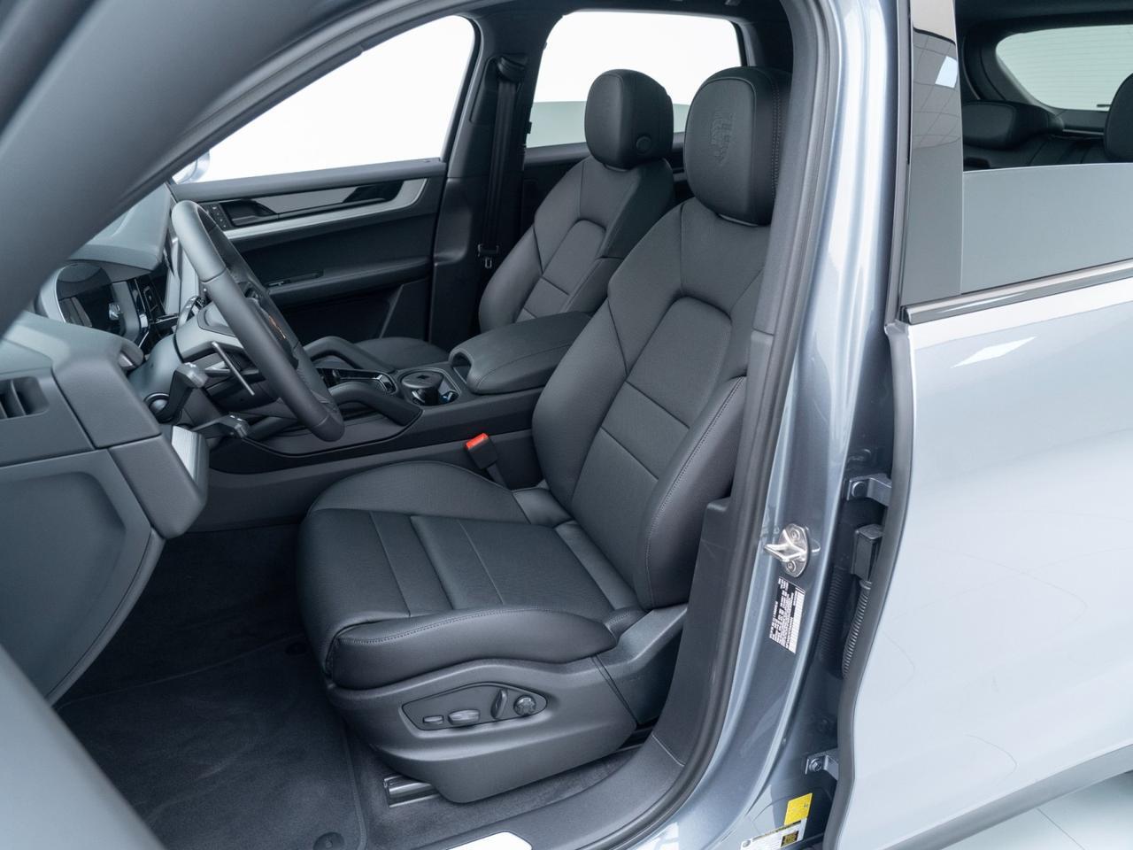 2026 Porsche Cayenne Pompano Beach FL