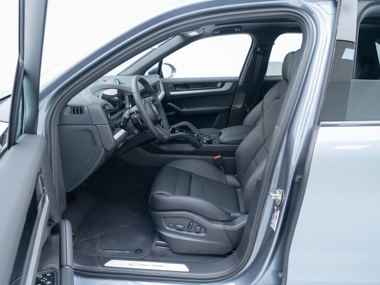 2026 Porsche Cayenne Pompano Beach FL