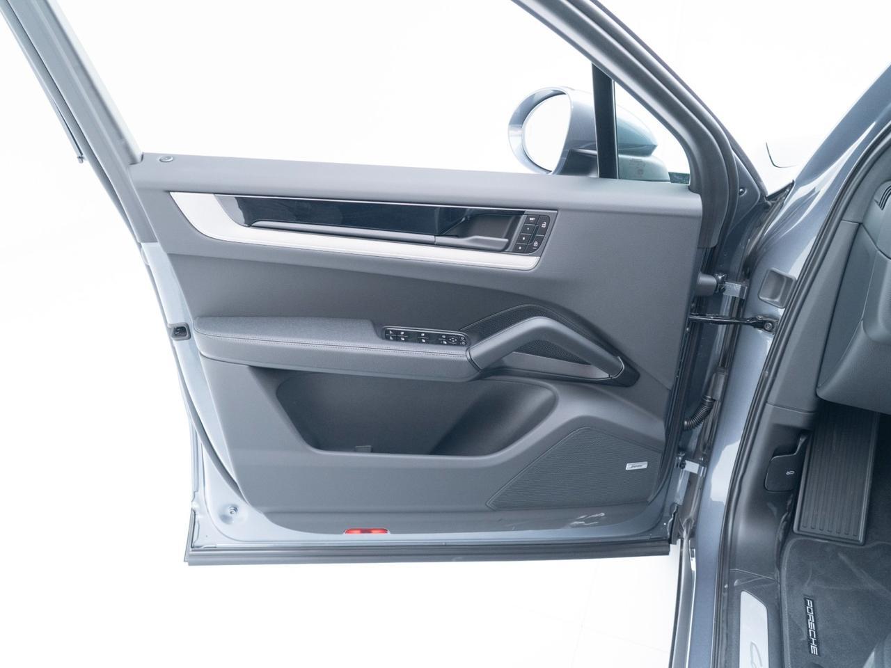 2026 Porsche Cayenne Pompano Beach FL