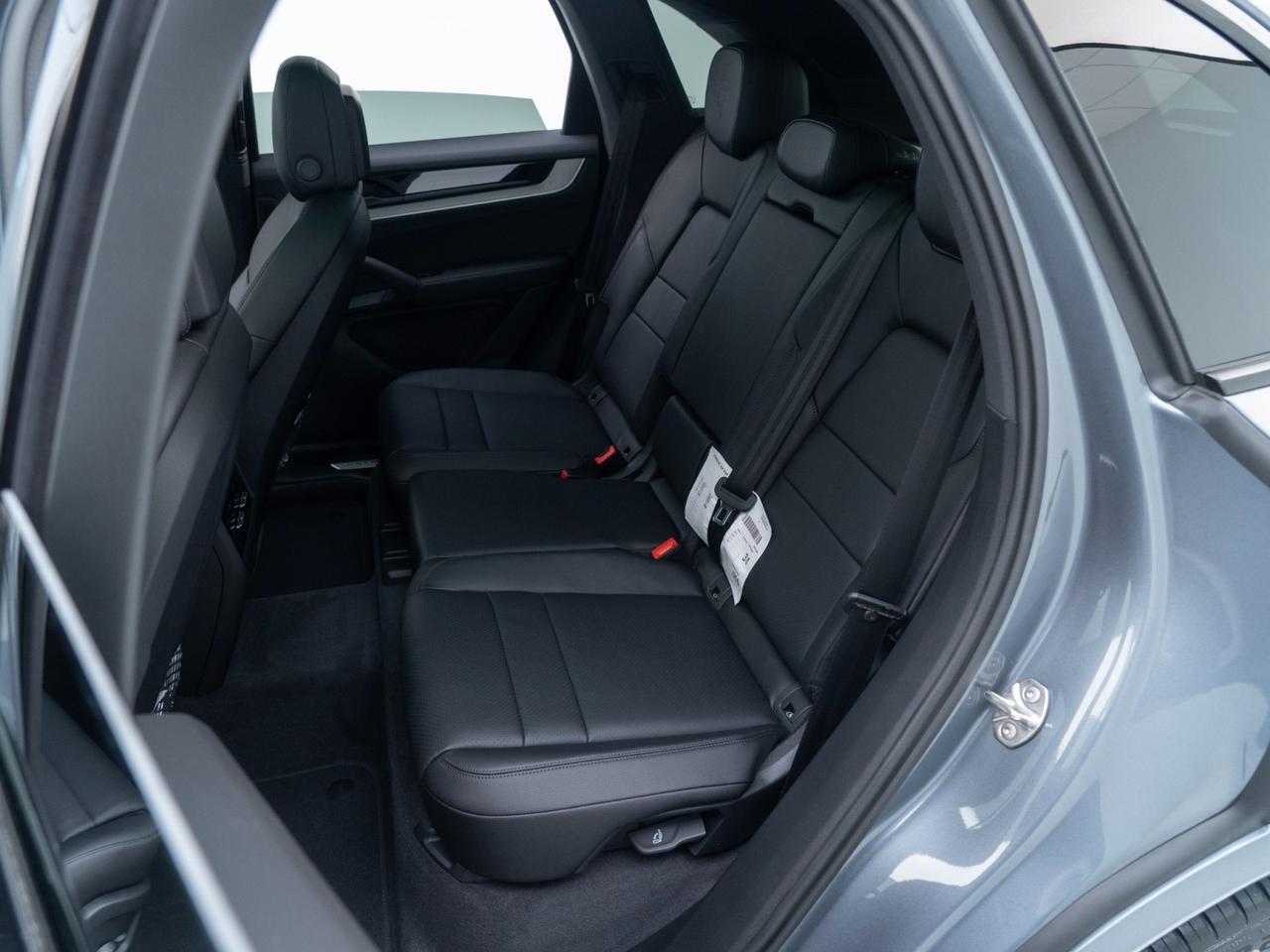 2026 Porsche Cayenne Pompano Beach FL