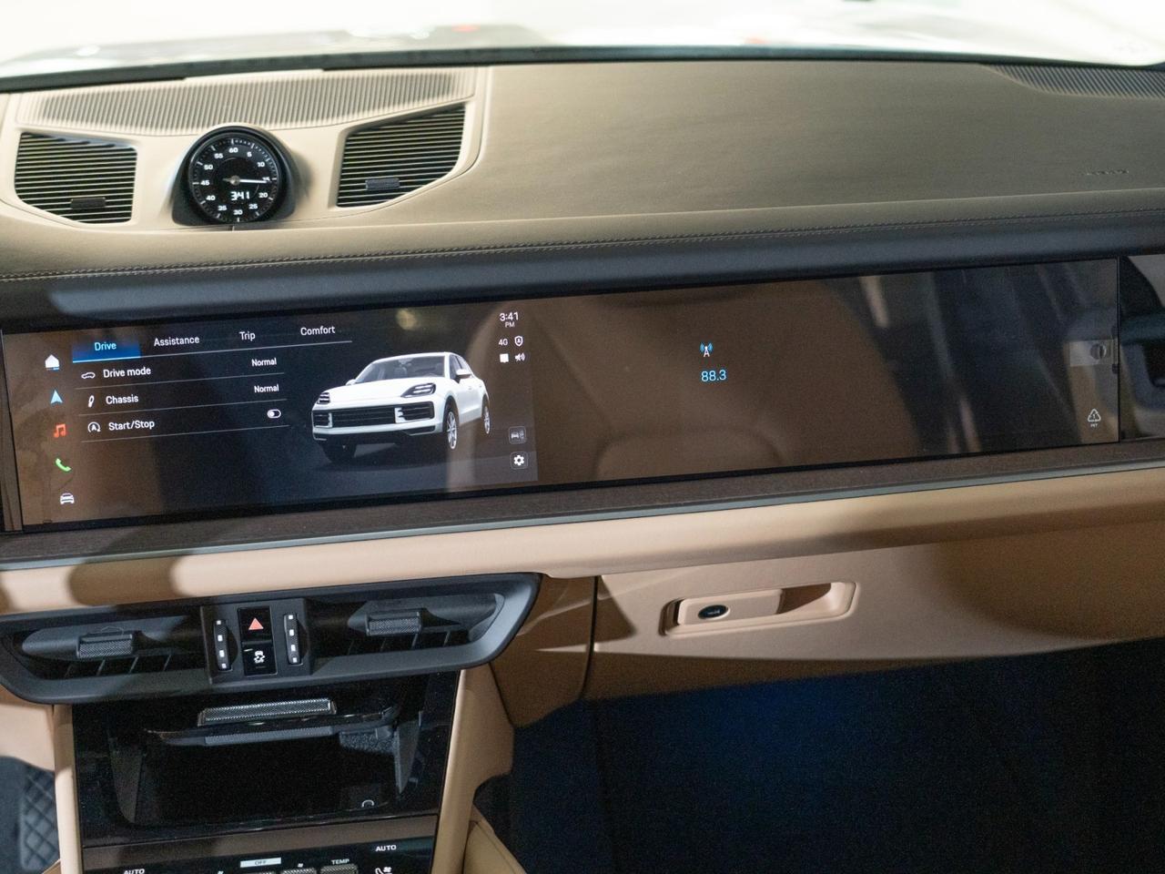 2026 Porsche Cayenne Pompano Beach FL