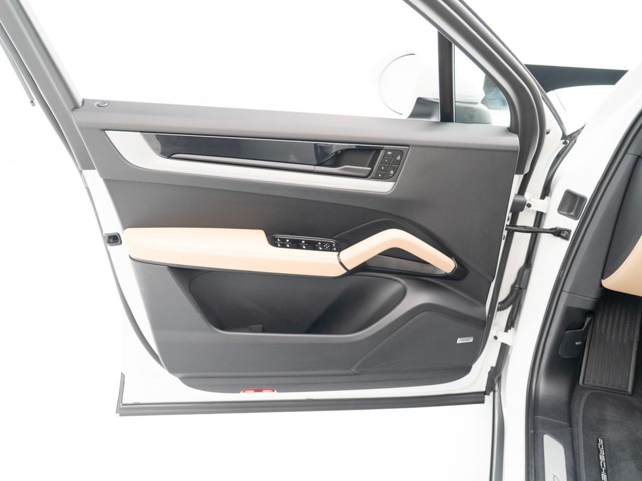 2026 Porsche Cayenne Pompano Beach FL
