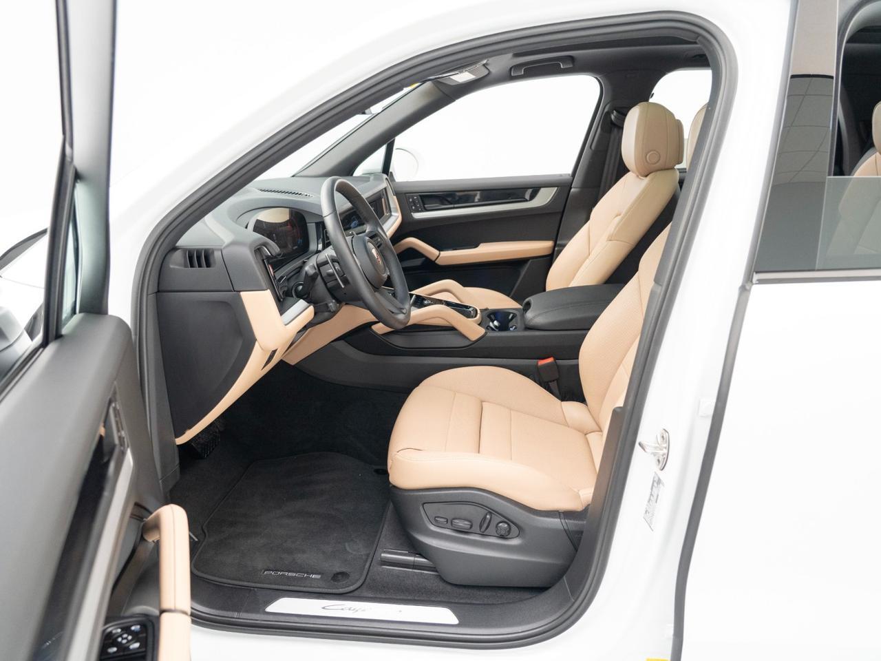2026 Porsche Cayenne Pompano Beach FL