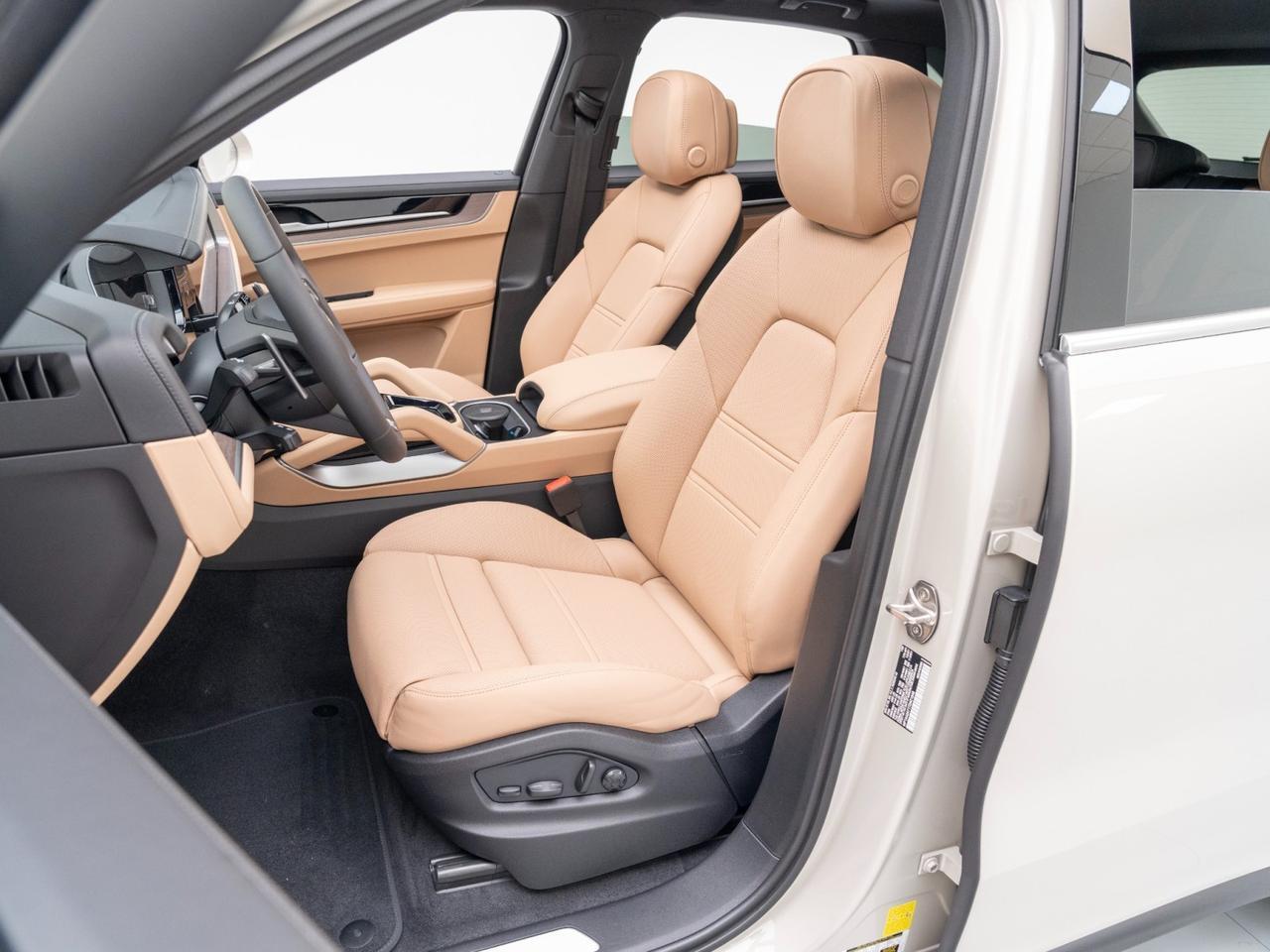 2026 Porsche Cayenne Pompano Beach FL