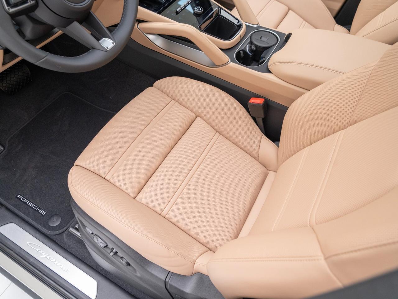 2026 Porsche Cayenne Pompano Beach FL