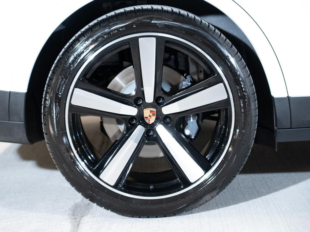 2026 Porsche Cayenne Pompano Beach FL