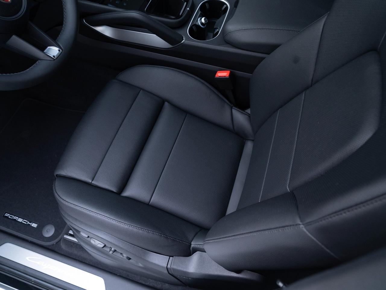 2026 Porsche Cayenne Pompano Beach FL