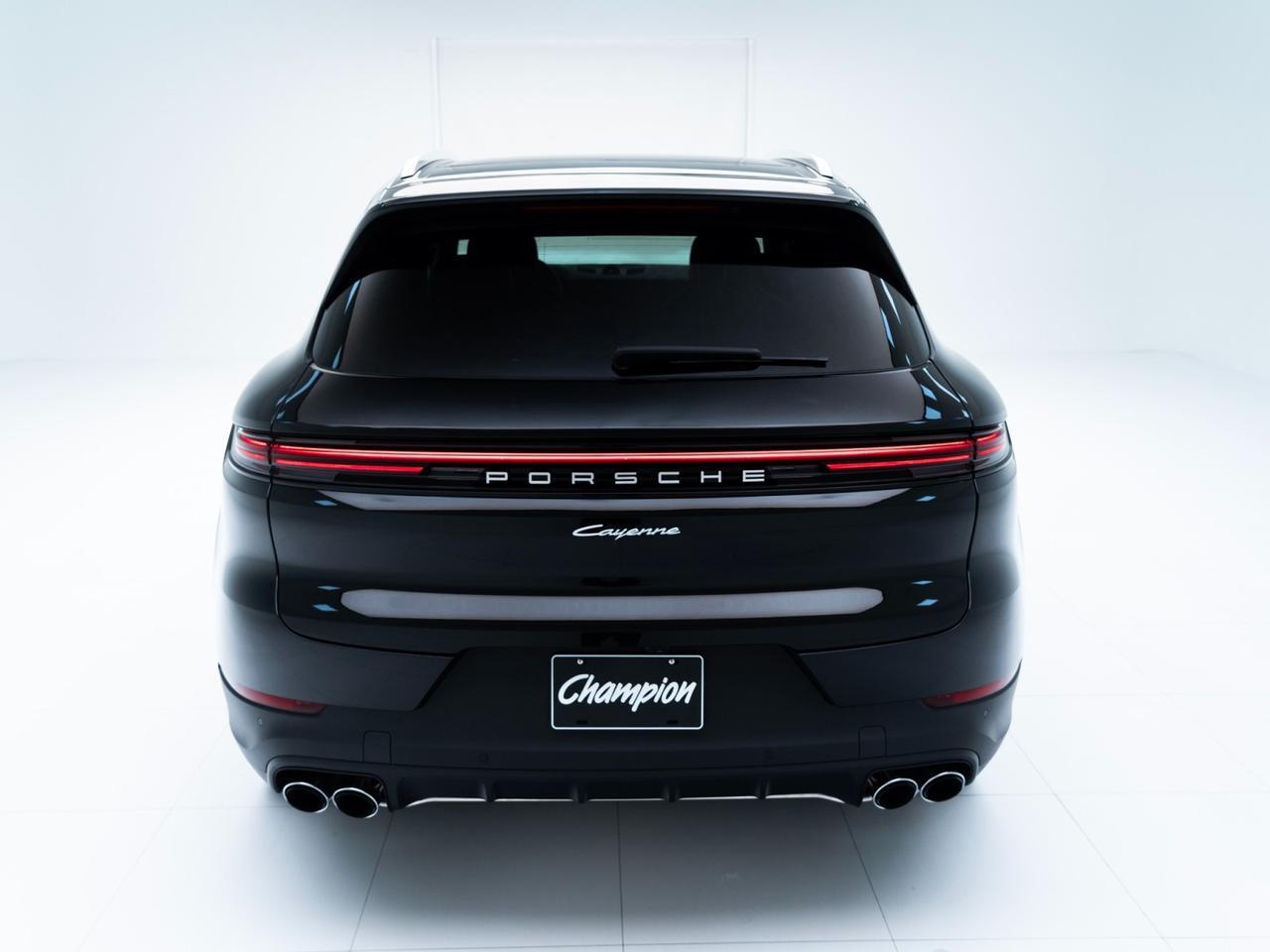 2026 Porsche Cayenne Pompano Beach FL