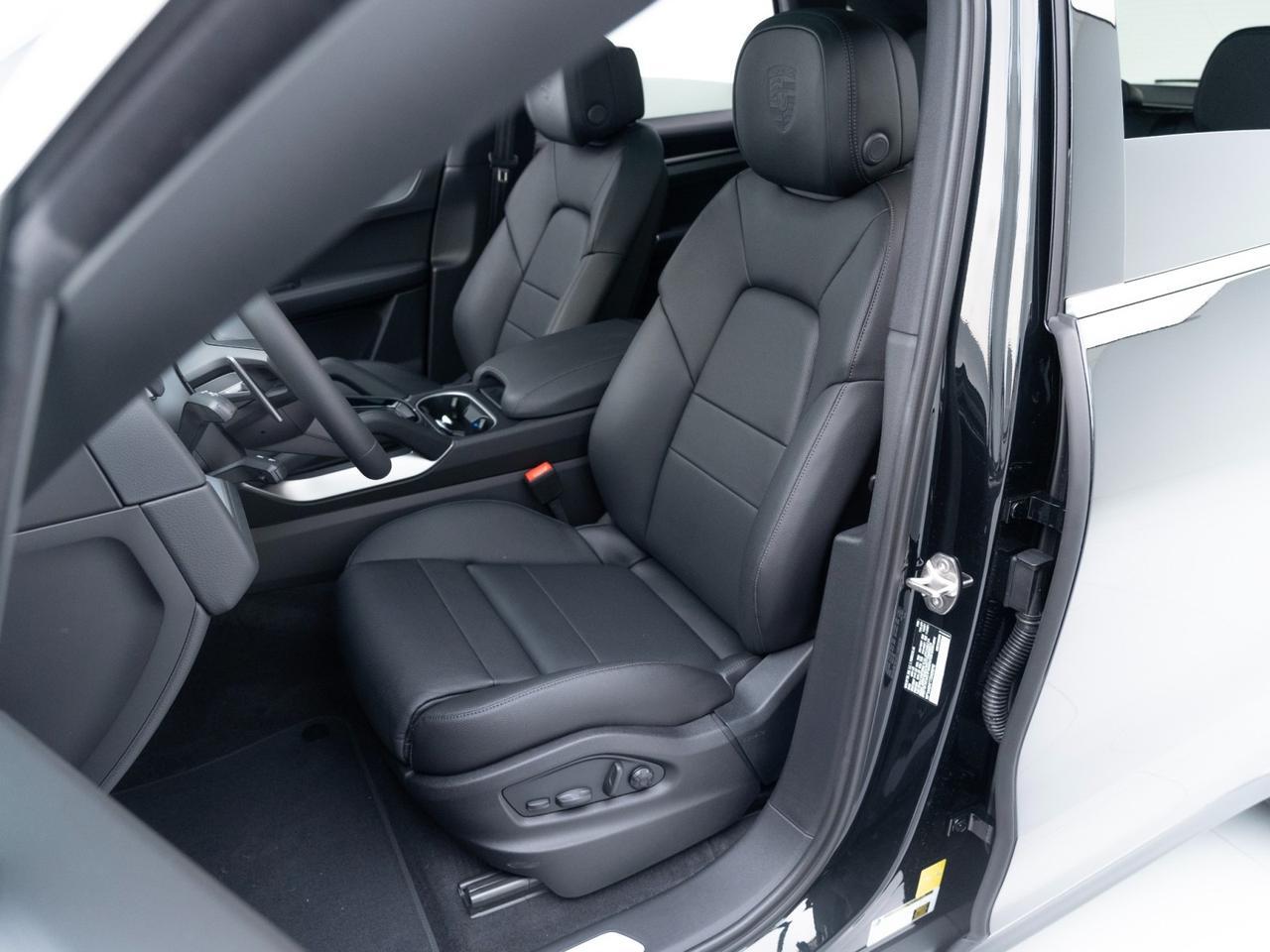 2026 Porsche Cayenne Pompano Beach FL