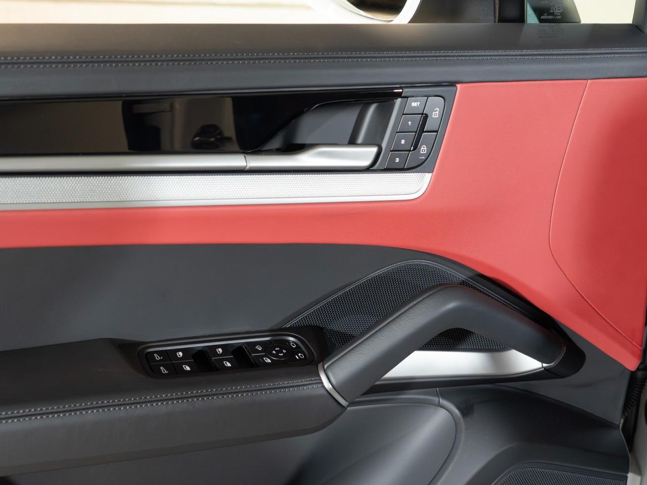 2026 Porsche Cayenne Pompano Beach FL