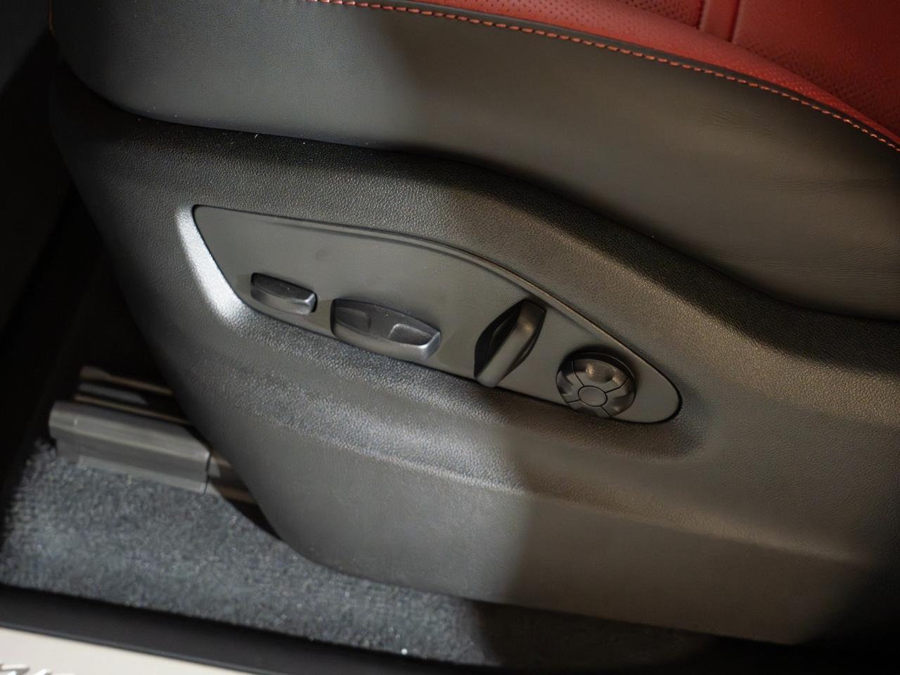 2026 Porsche Cayenne Pompano Beach FL