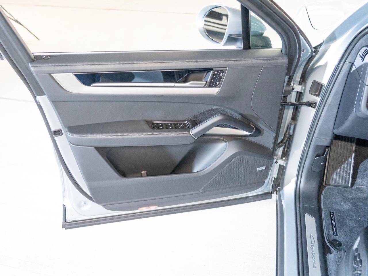 2026 Porsche Cayenne Pompano Beach FL