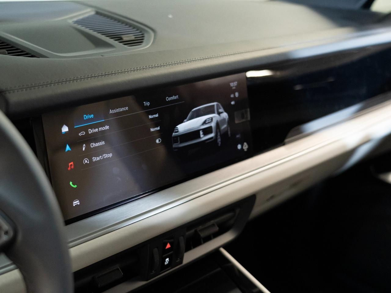 2026 Porsche Cayenne Pompano Beach FL