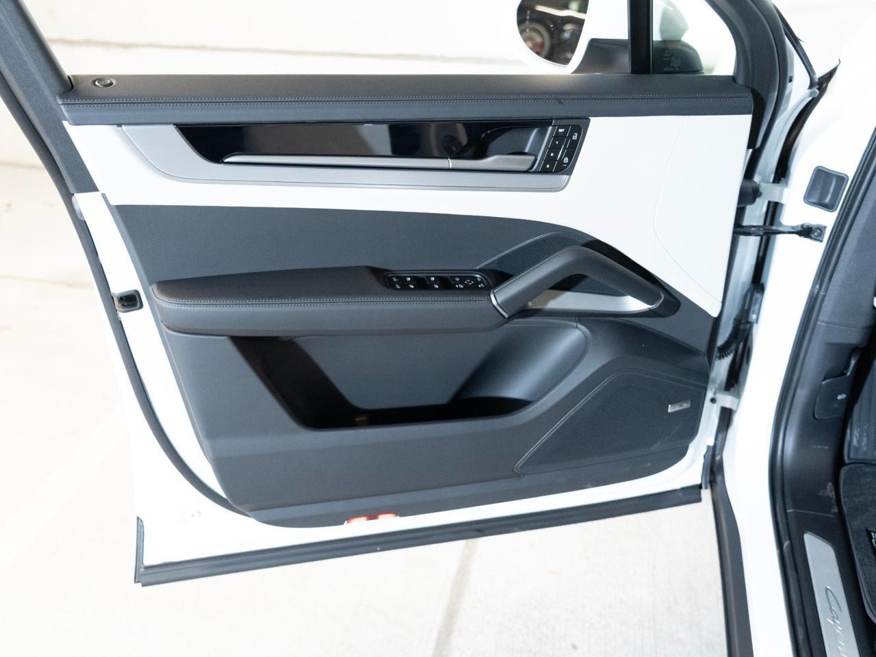 2026 Porsche Cayenne Pompano Beach FL