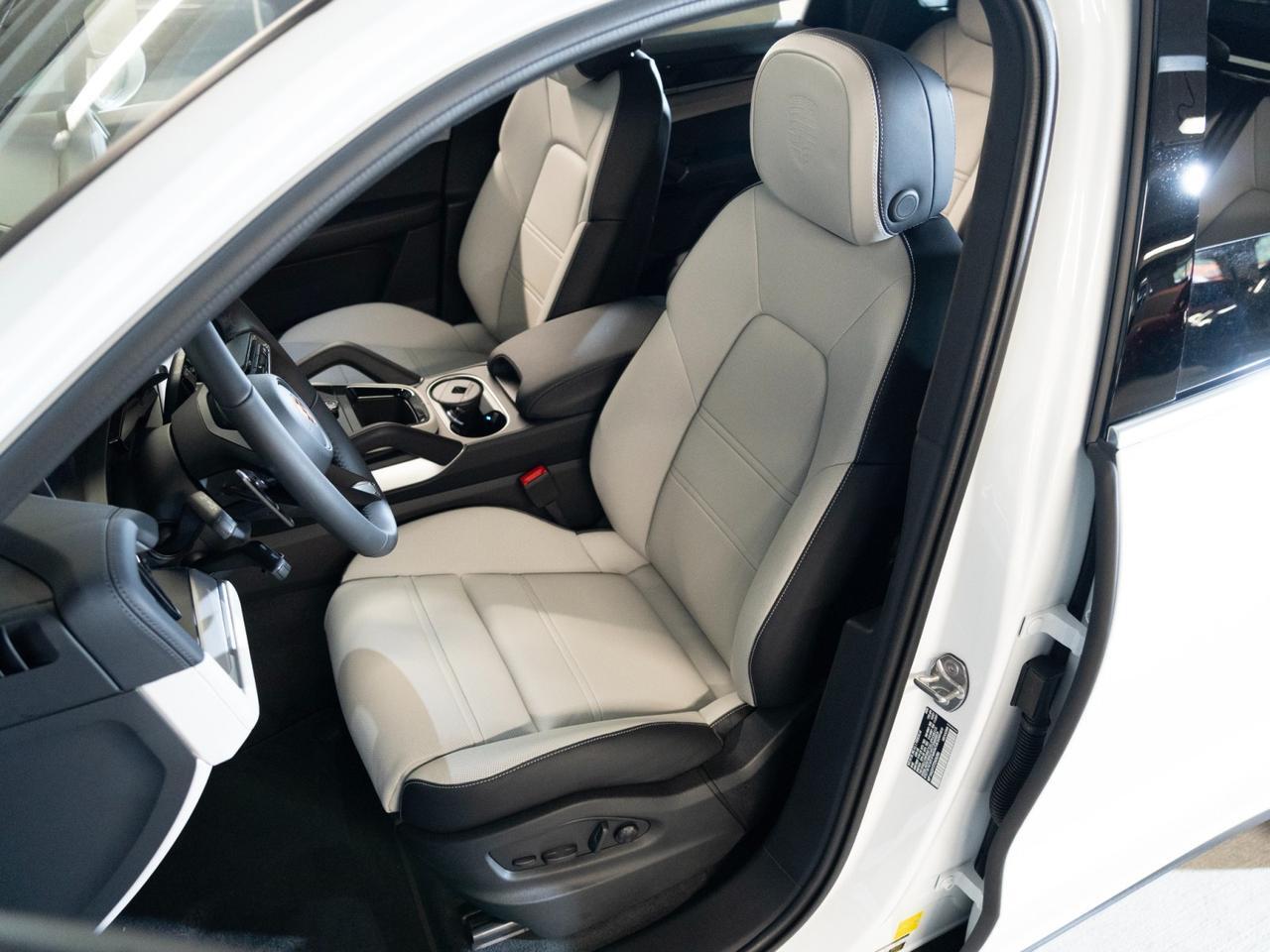 2026 Porsche Cayenne Pompano Beach FL