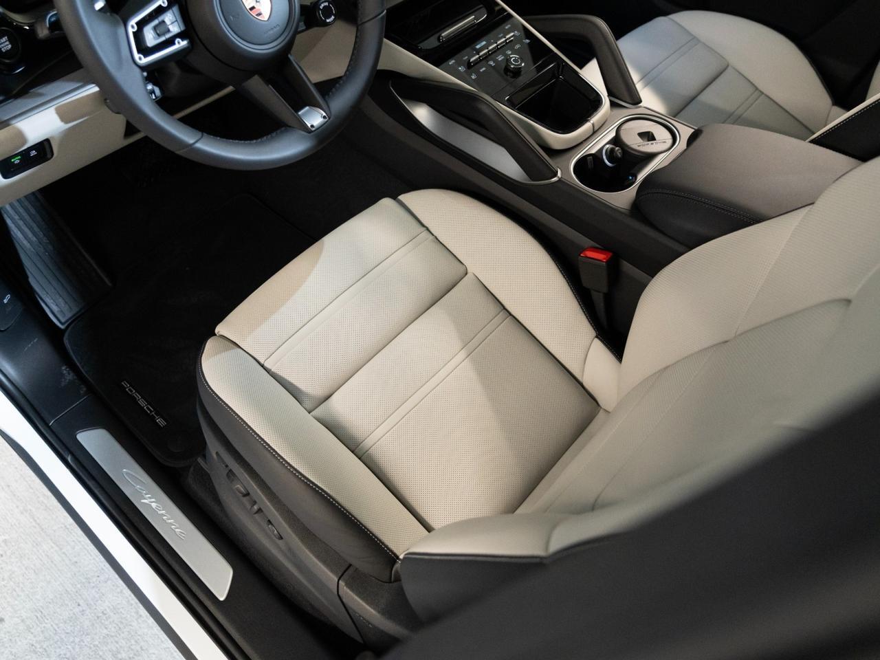 2026 Porsche Cayenne Pompano Beach FL