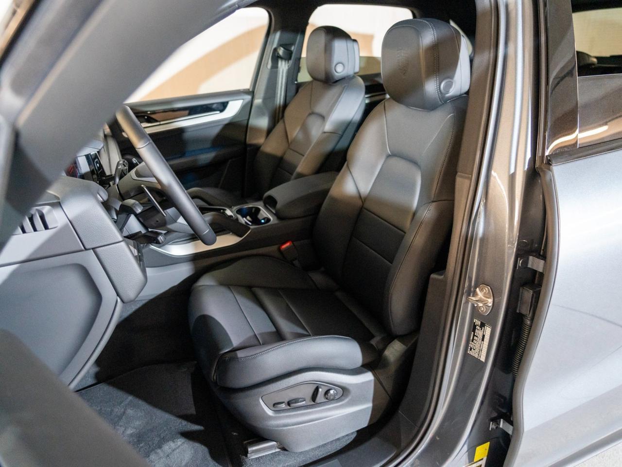 2026 Porsche Cayenne Pompano Beach FL