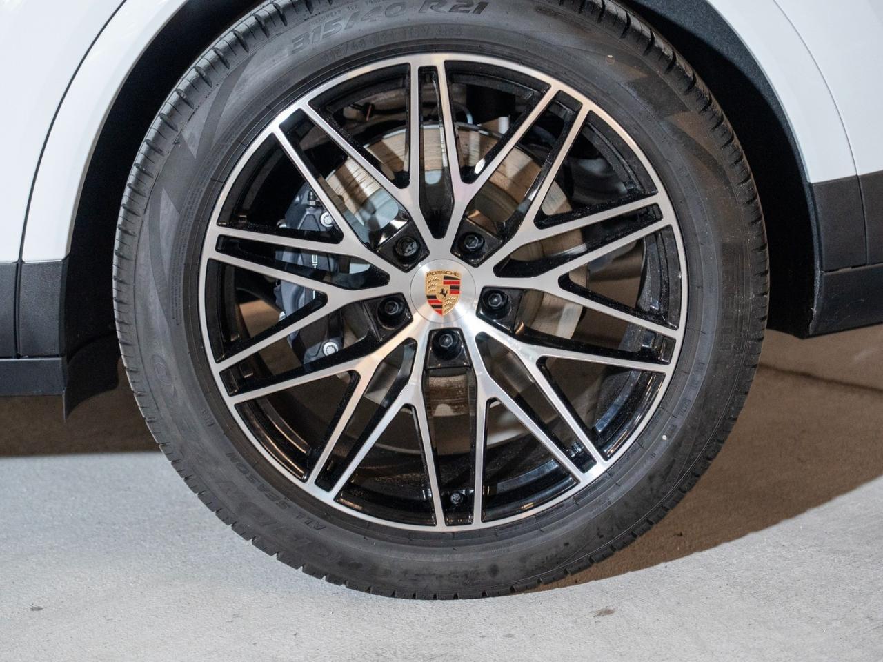 2026 Porsche Cayenne Pompano Beach FL