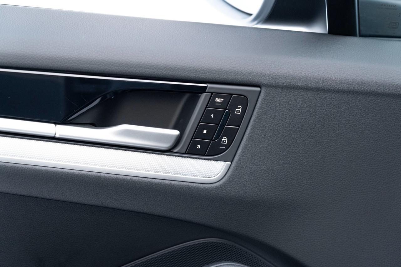2026 Porsche Cayenne Pompano Beach FL