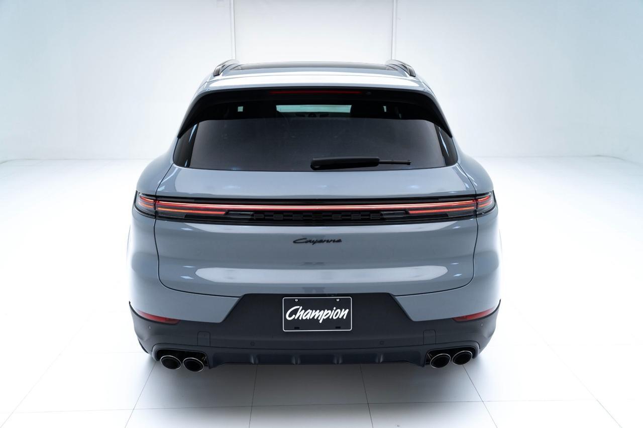 2026 Porsche Cayenne Pompano Beach FL