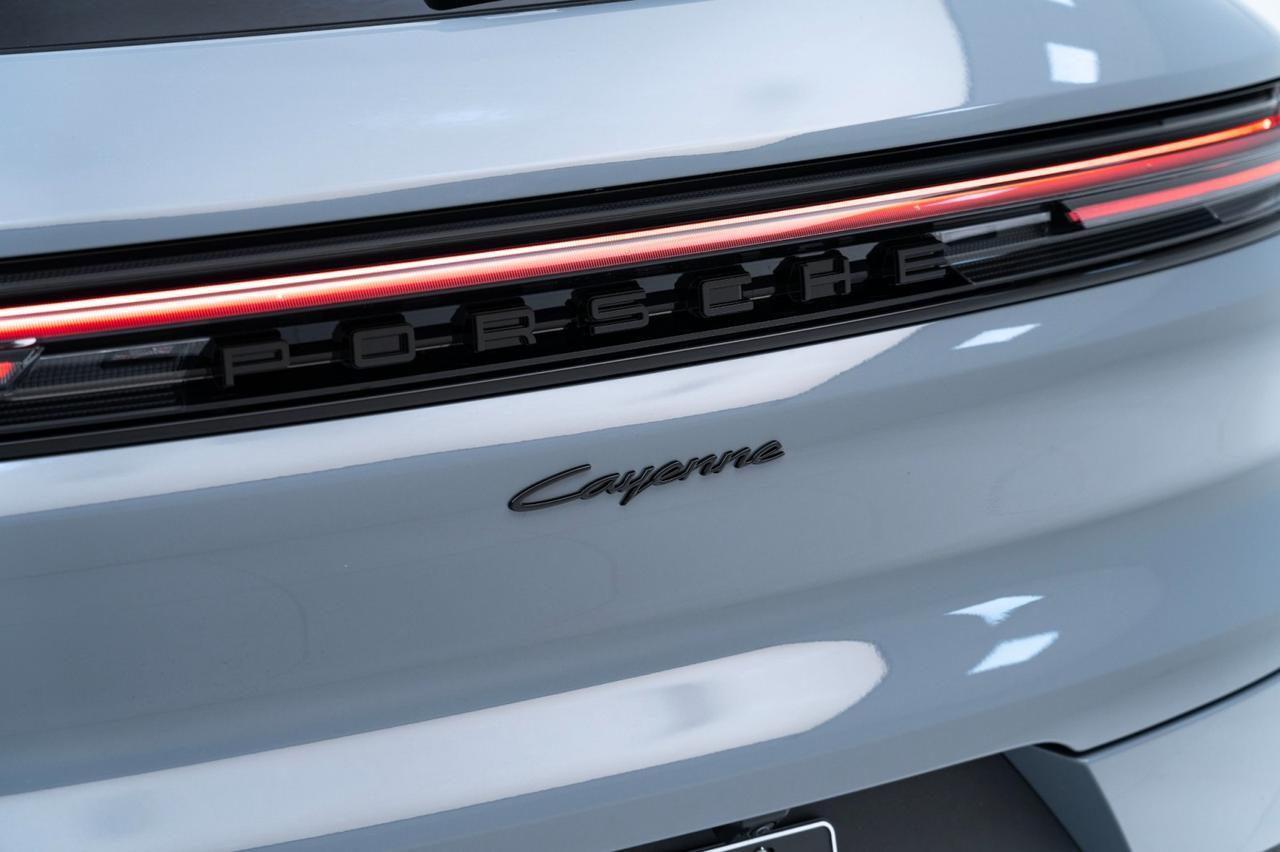 2026 Porsche Cayenne Pompano Beach FL