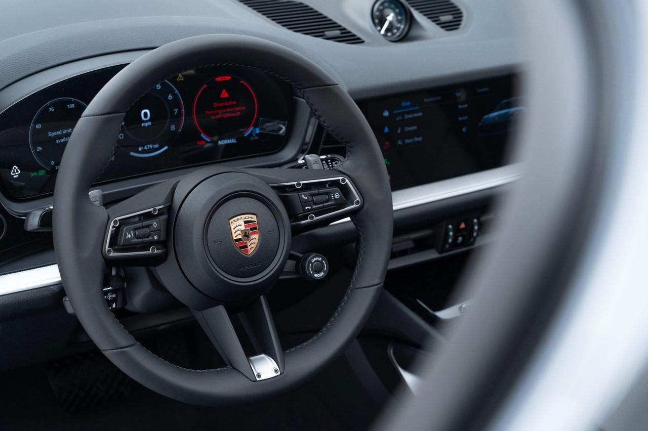 2026 Porsche Cayenne Pompano Beach FL